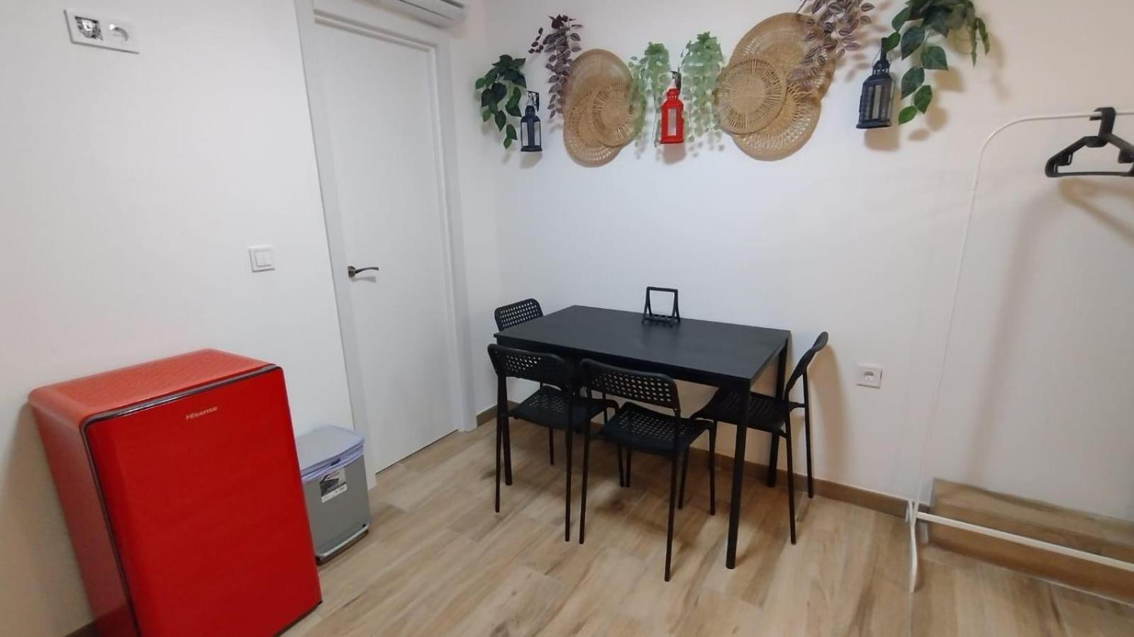 Apartamentos Marques Аликанте Экстерьер фото